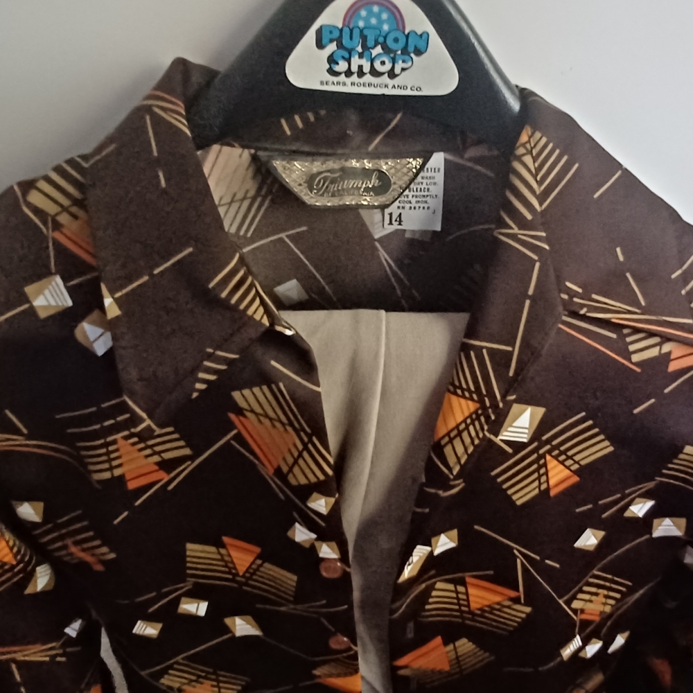 Triumph of California 1970s Vintage Suite with shirt